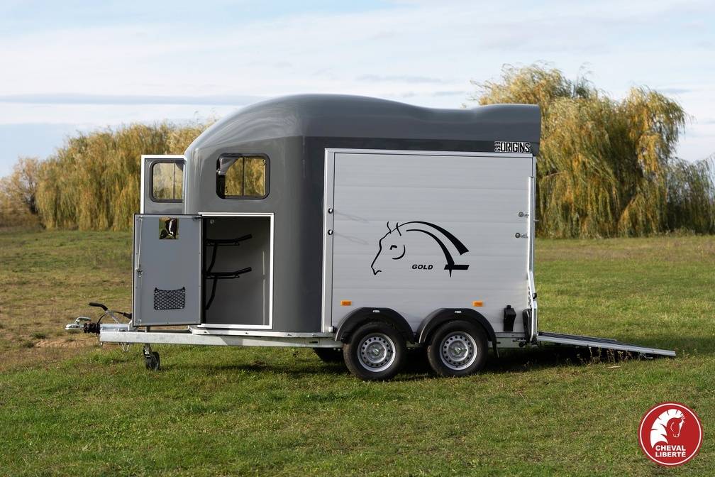 Horse trailer Cheval Liberte GOLD ORIGINS ALULINE AVEC SELLERIE 2 Stalls 2025 New
