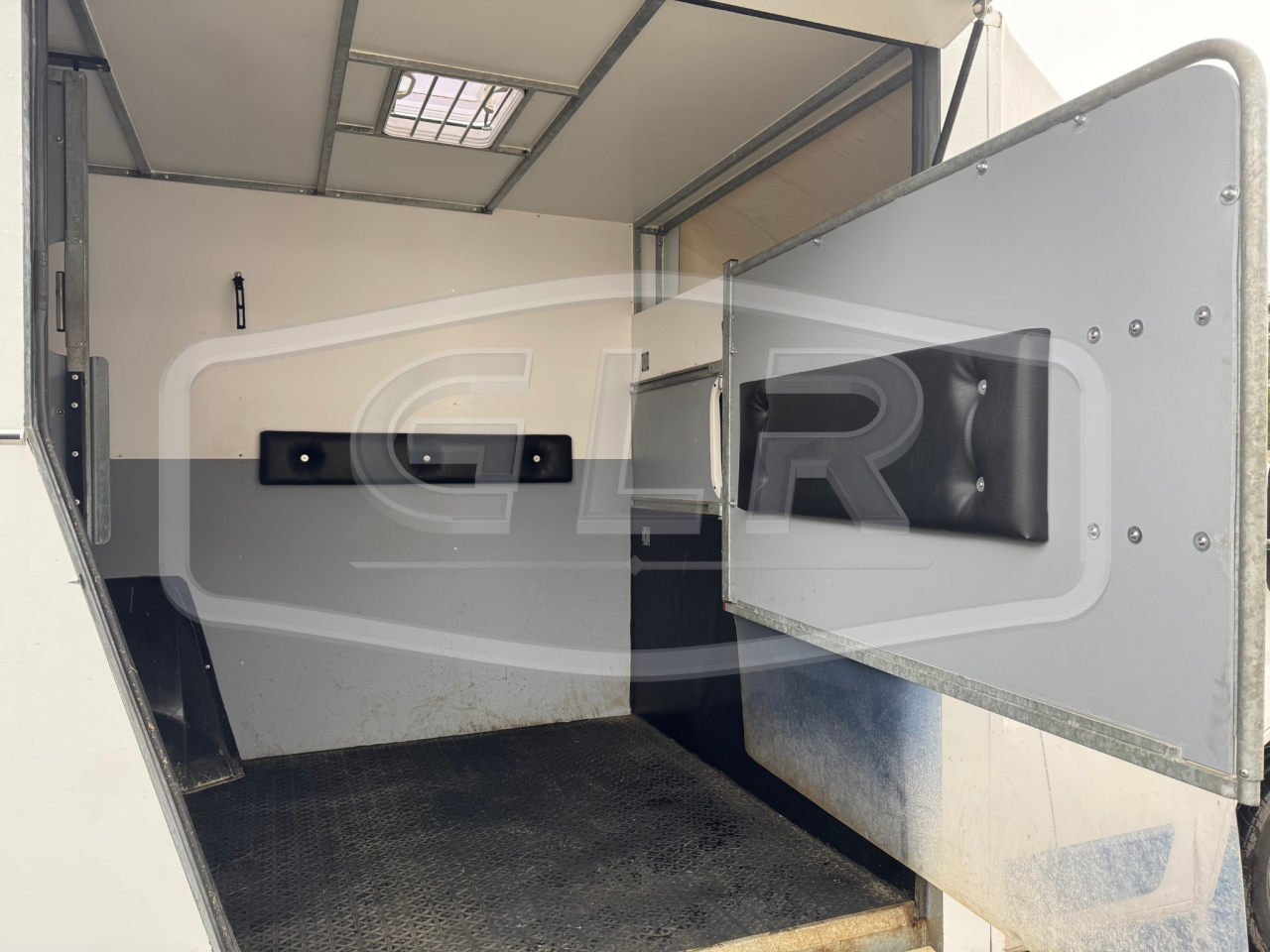 Horsebox HGV AP Petit  2017 Used