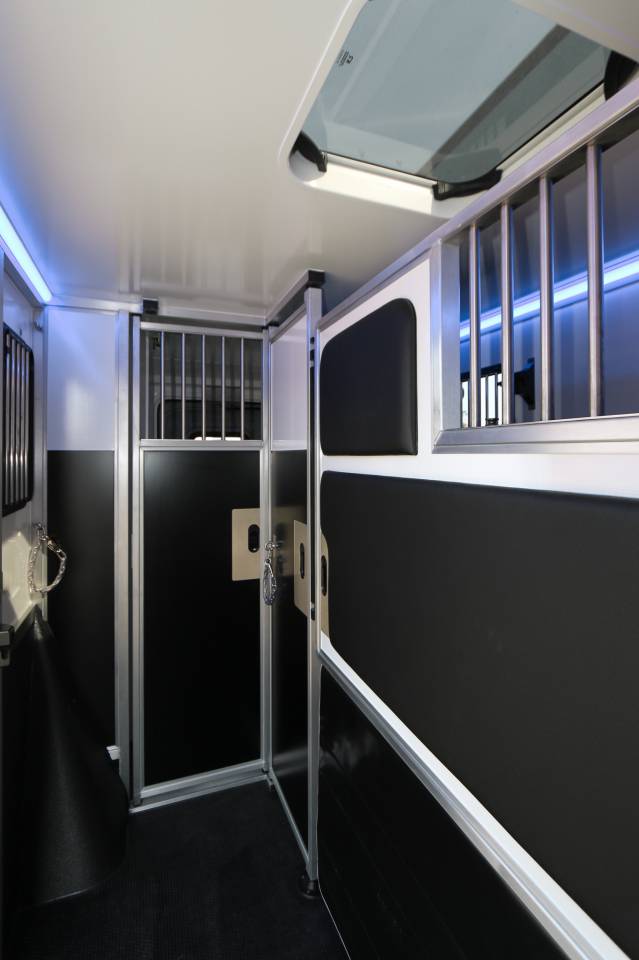 Horsebox HGV Krismar  2025 New