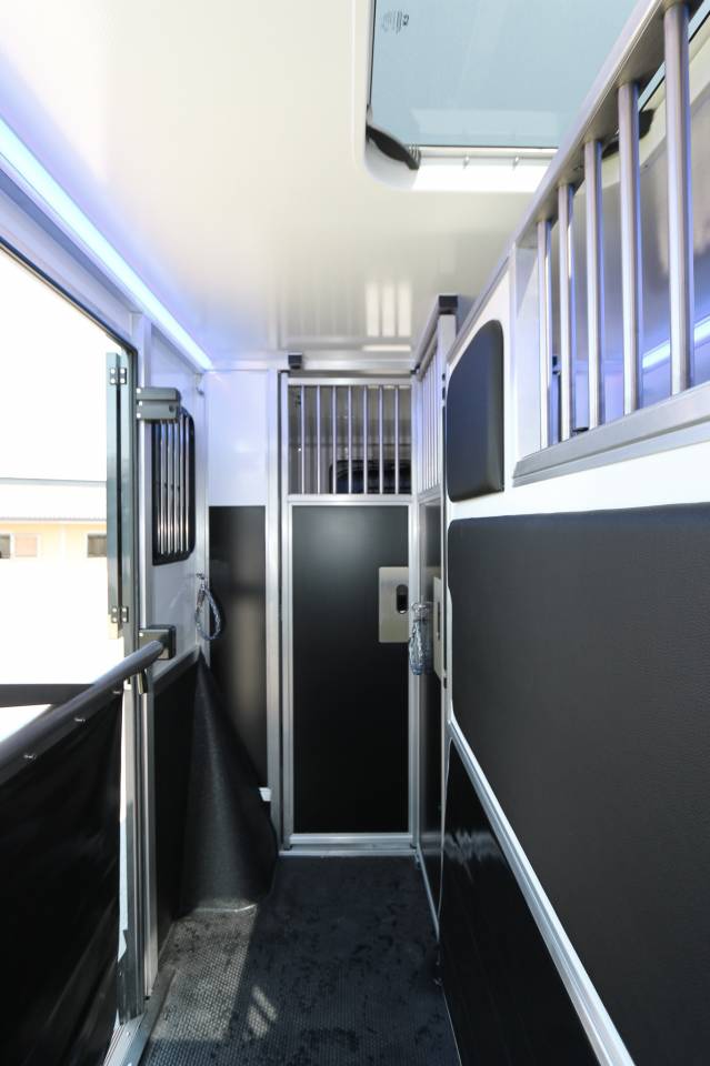 Horsebox HGV Krismar  2025 New