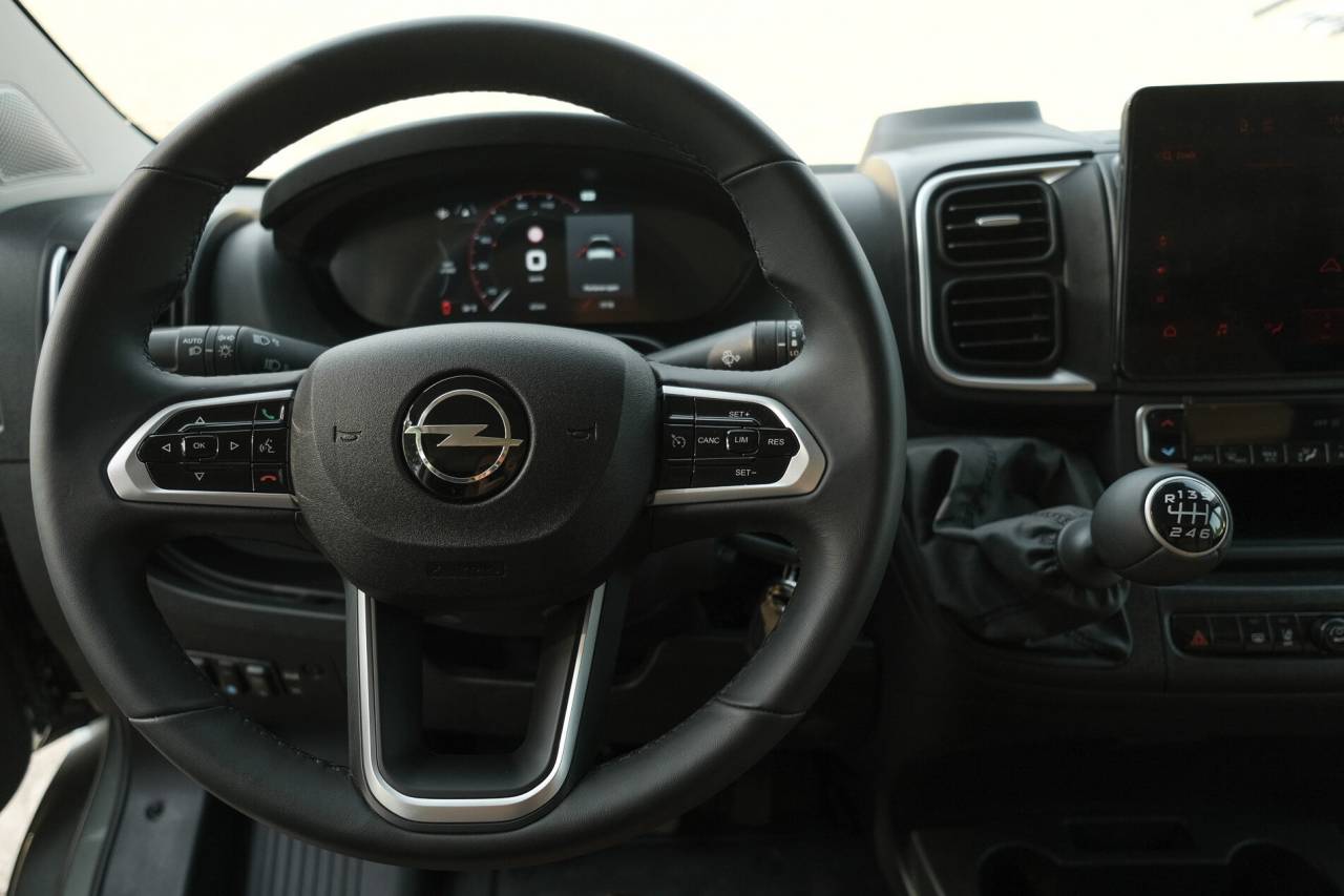 Horsebox HGV Krismar  2025 New