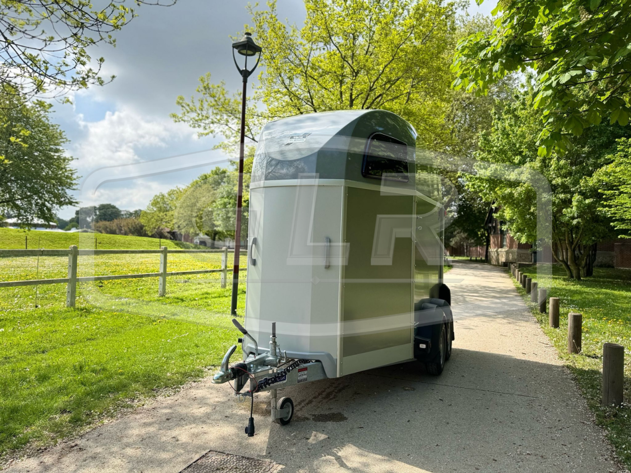 Horse trailer Ifor Williams HBEECO 2 Stalls 2025 New