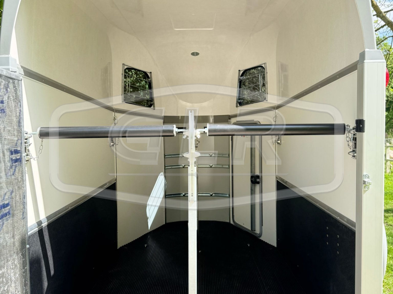 Horse trailer Ifor Williams HBEECO 2 Stalls 2025 New