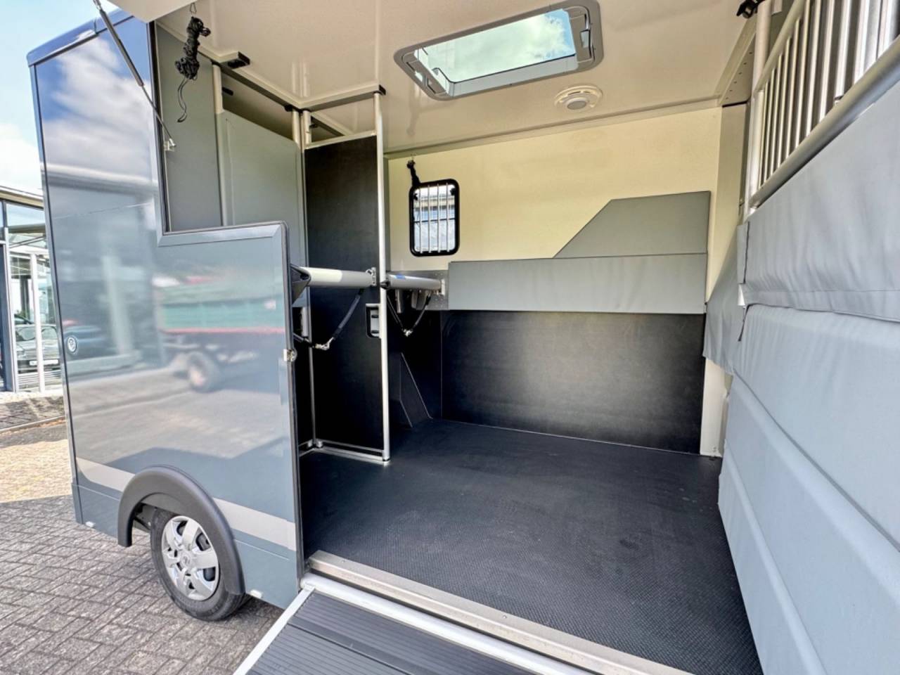 Horsebox HGV Autre marque NISSAN 0 New