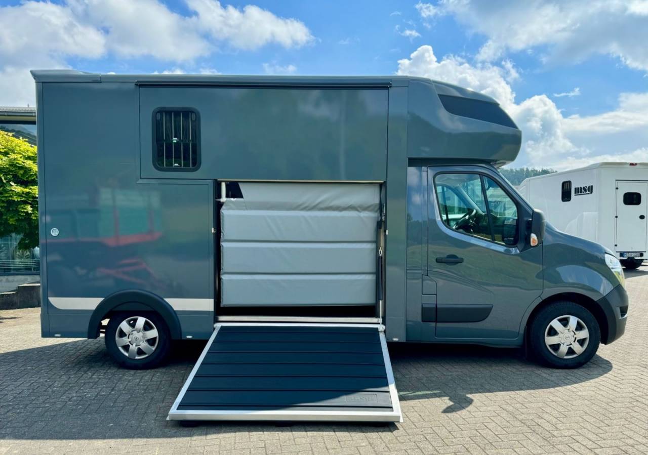 Horsebox HGV Autre marque NISSAN 0 New