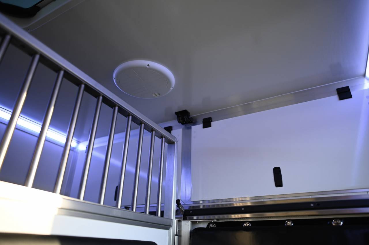 Horsebox HGV Krismar  2025 New