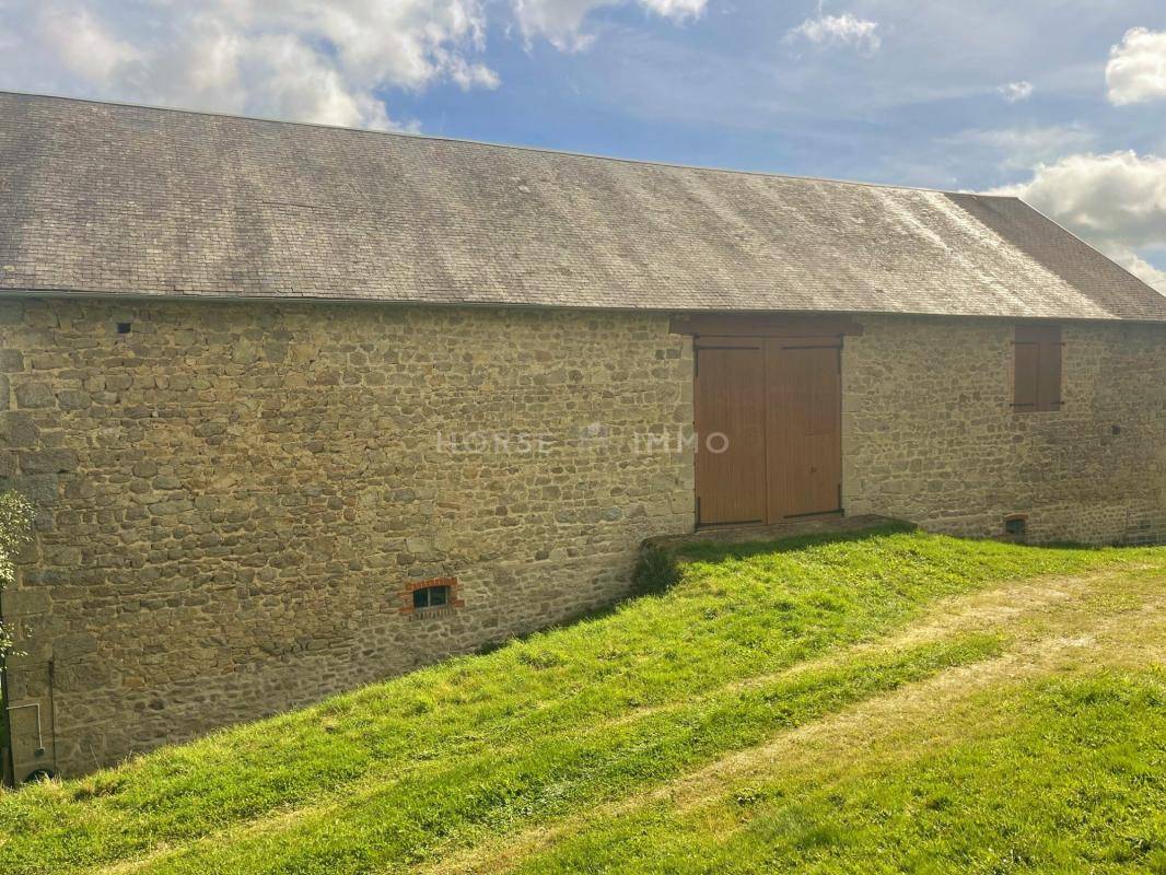 Equestrian property  Creuse