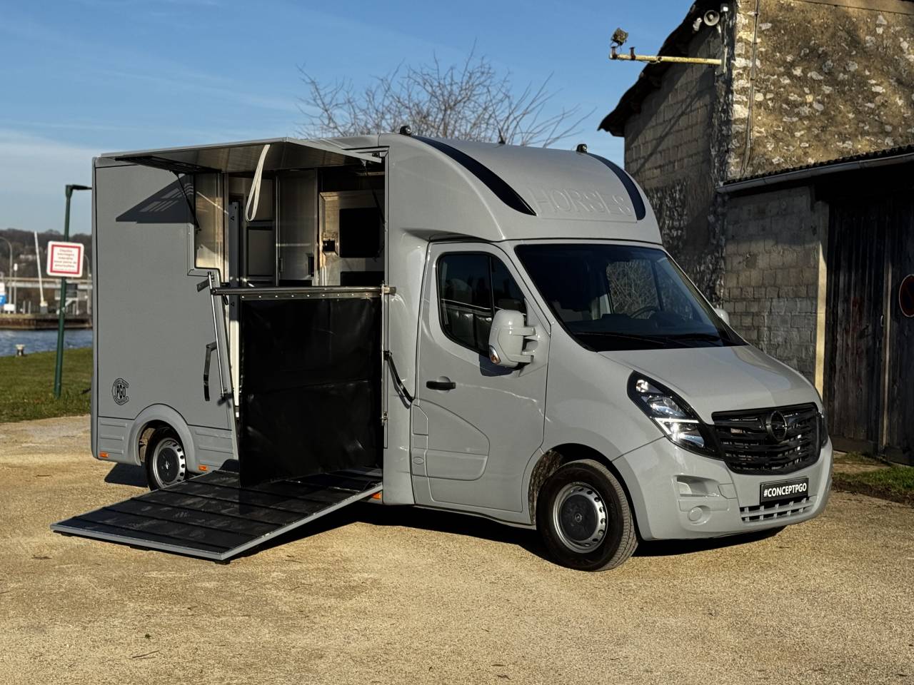 Horsebox HGV Opel MOVANO  2020 Used