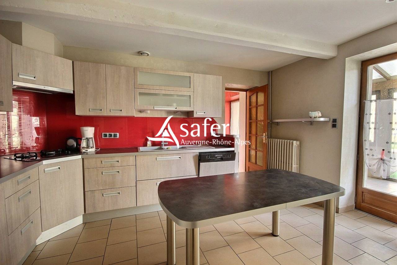 Other country property  Rh&ocirc;ne