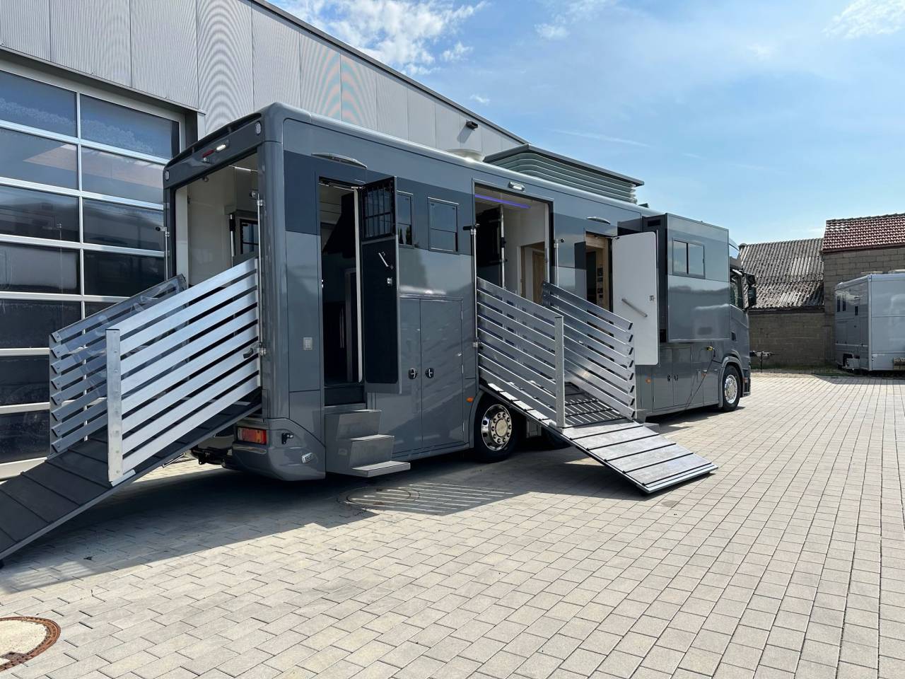 Horsebox NON-HGV Scania SCANIA 0 New