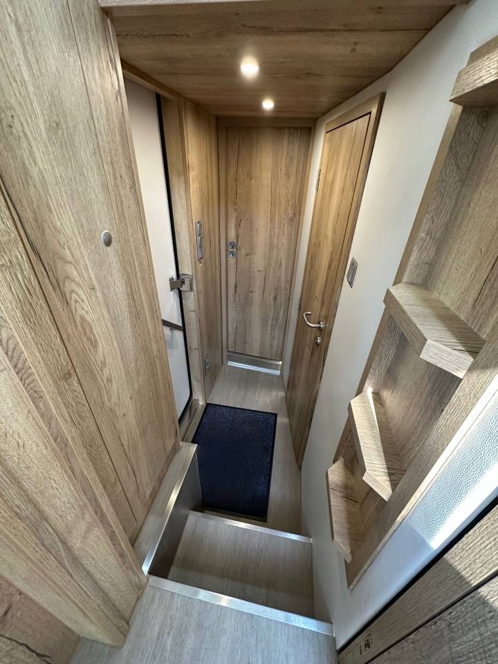 Horsebox NON-HGV Scania SCANIA 0 New