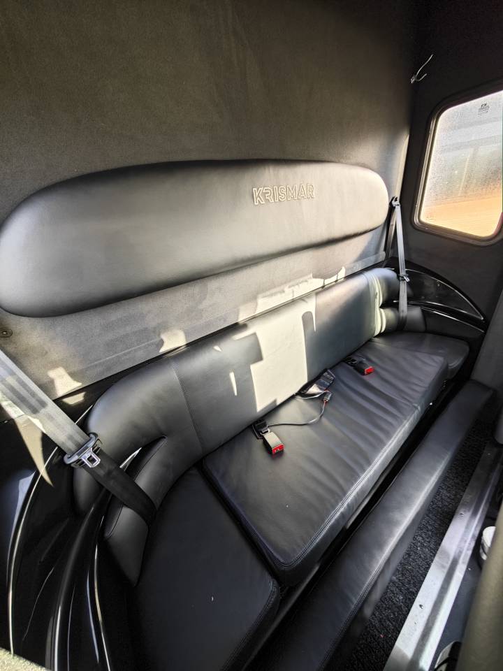 Horsebox HGV Krismar Horsebox 2-5 2025 New