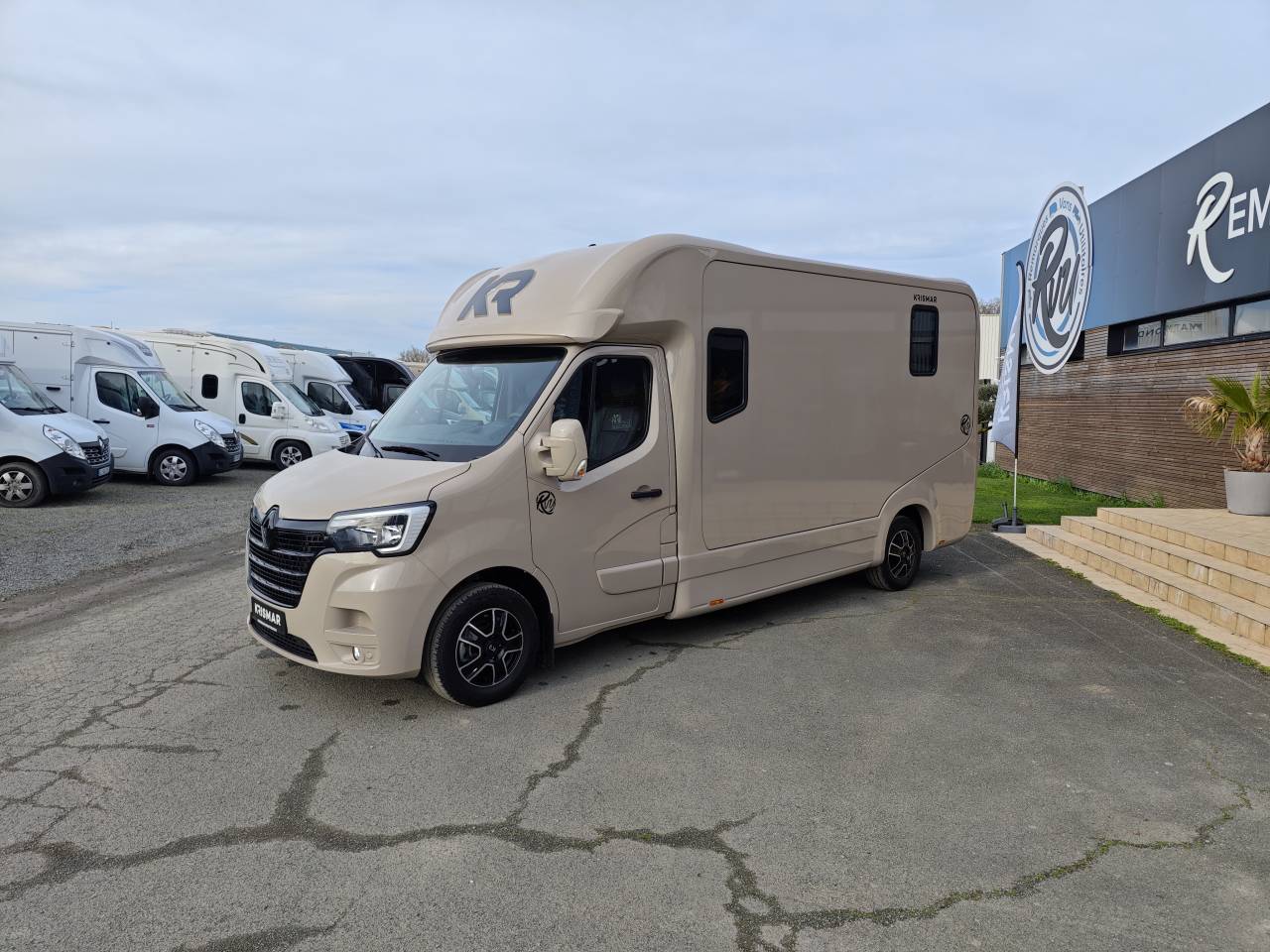 Horsebox HGV Krismar Horsebox 2-5 2025 New