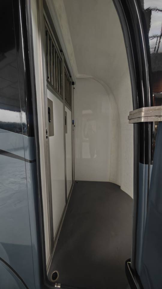 Horse trailer - Other brand - Krismar stalles 2h 2.5 2 Stalls 2025 New