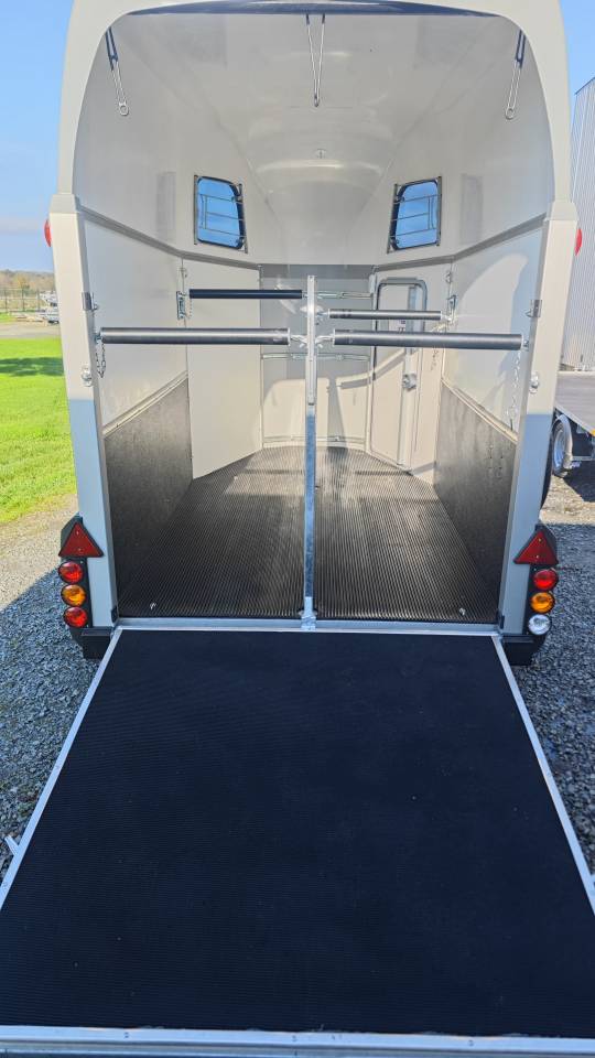 Horse trailer Ifor Williams HBEco 506 2 Stalls 2025 New