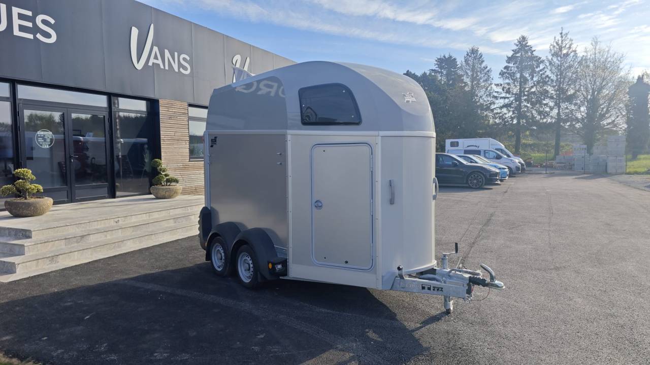 Horse trailer Ifor Williams HBEco 506 2 Stalls 2026 New