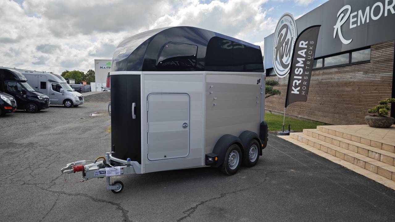Horse trailer Ifor Williams Hbe 506 2 Stalls 2025 New