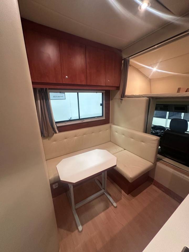 Horsebox NON-HGV Mercedes MERCEDES-BENZ 0 Used