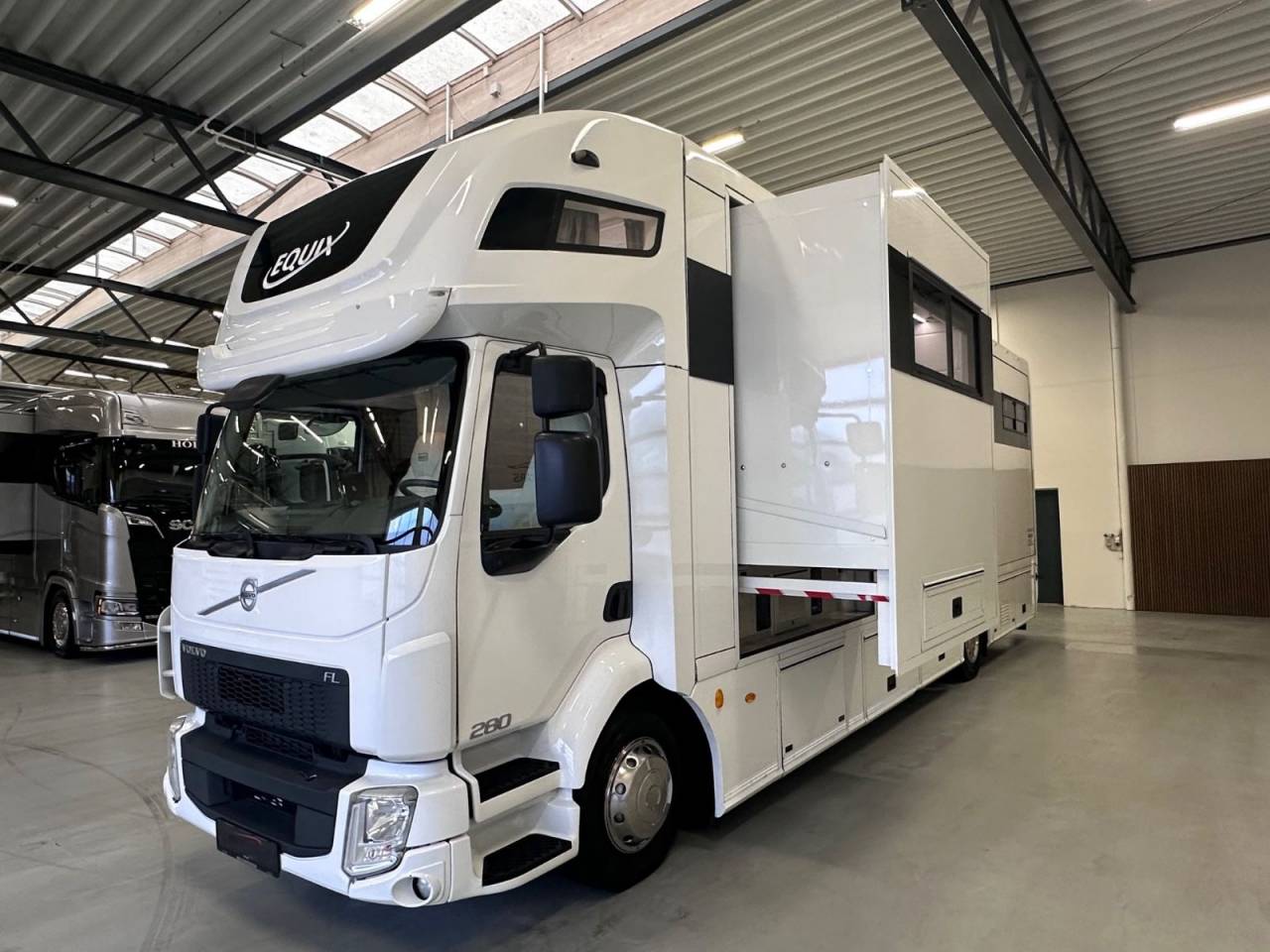 Horsebox NON-HGV Autre marque VOLVO 0 Used