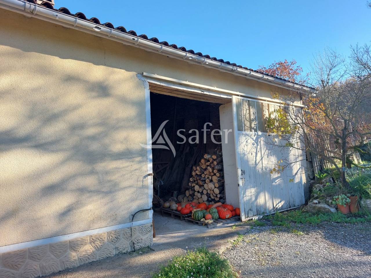 Other country property  Dordogne