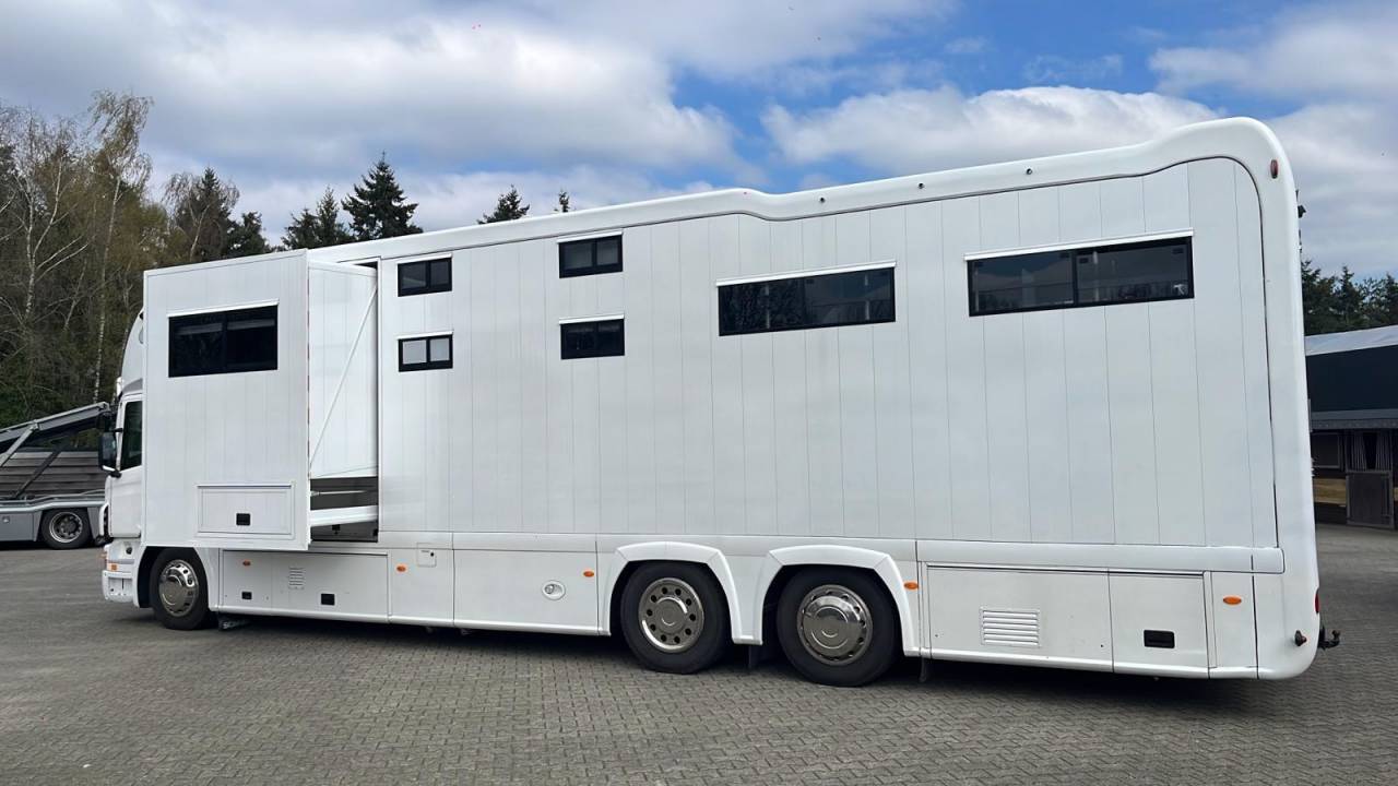 Horsebox NON-HGV Scania SCANIA 0 Used