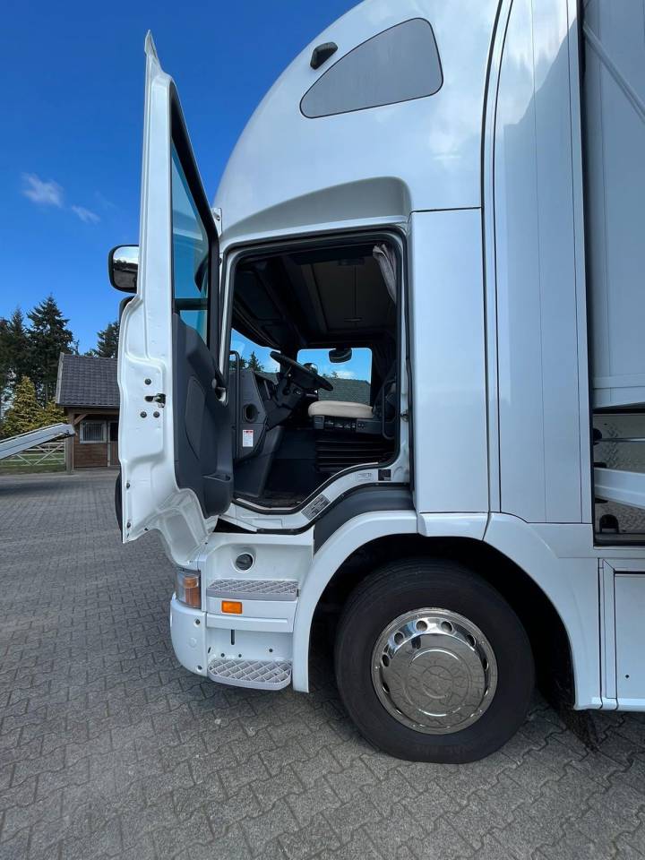 Horsebox NON-HGV Scania SCANIA 0 Used