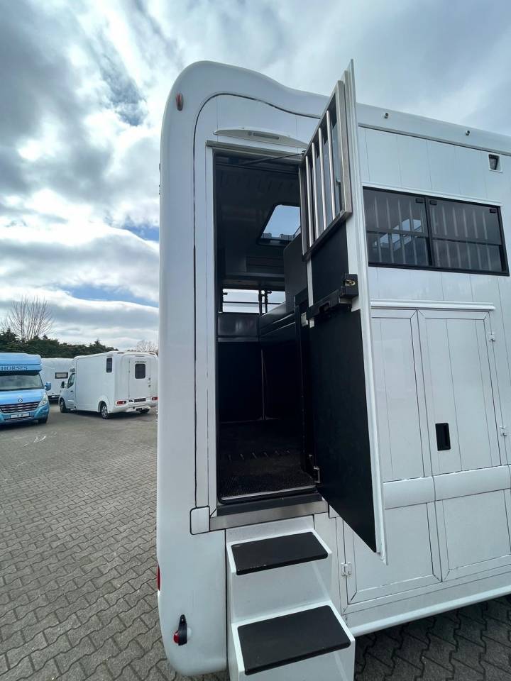 Horsebox NON-HGV Scania SCANIA 0 Used