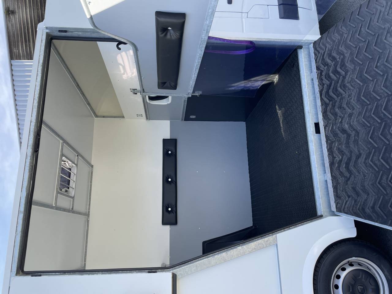 Horsebox HGV AP Petit Renault MASTER L2 2018 New