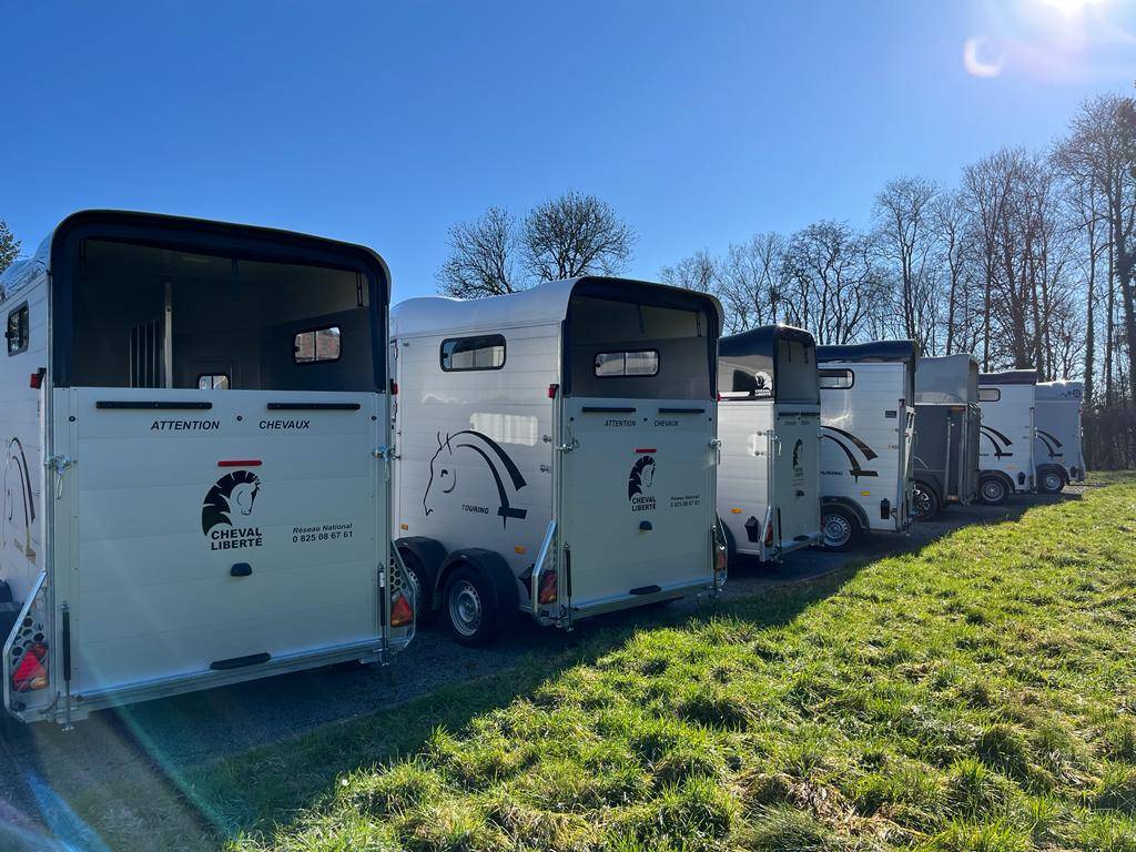 LCM - Le cheval Mobile | Horse transport > Horse trailers, Repair