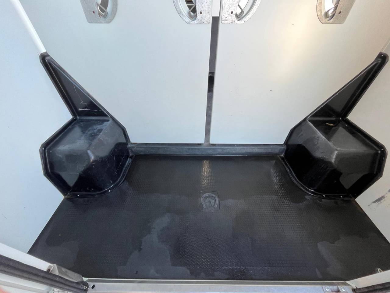 Horsebox HGV Theault VL BOXER THEAULT PROTEO 2014 Used