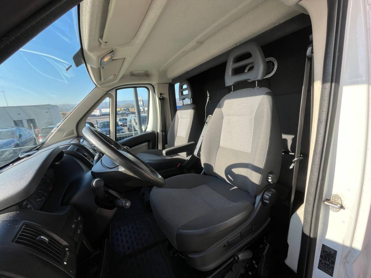 Horsebox HGV Theault VL BOXER THEAULT PROTEO 2014 Used