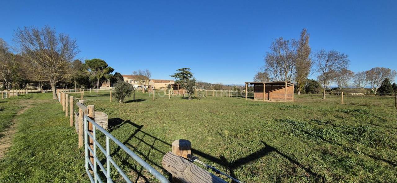 Equestrian property  Gard