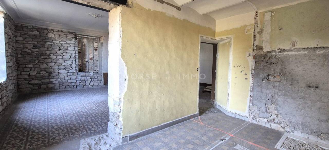 Equestrian property  Gard