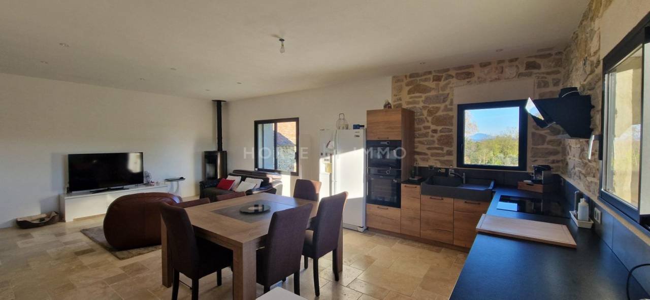 Equestrian property  Gard