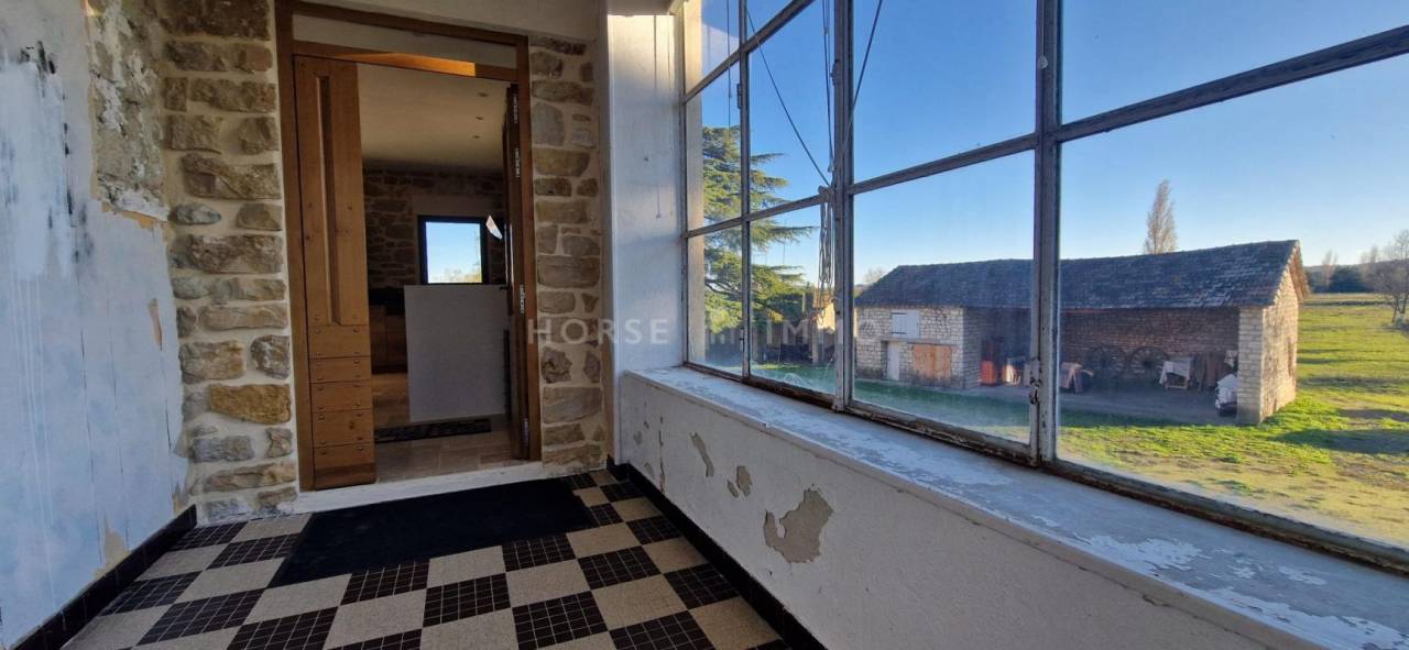 Equestrian property  Gard