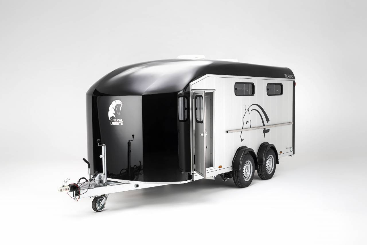 Horse trailer Cheval Liberte Islandic 5 Stalls 2025 New