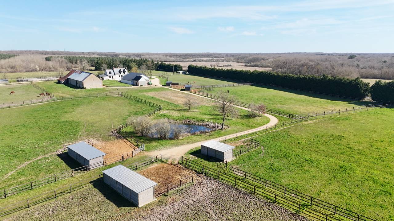 Luxurious equestrian property  Indre-et-Loire