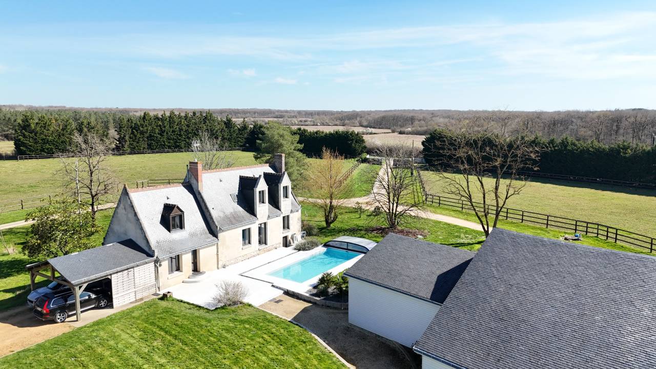 Luxurious equestrian property  Indre-et-Loire