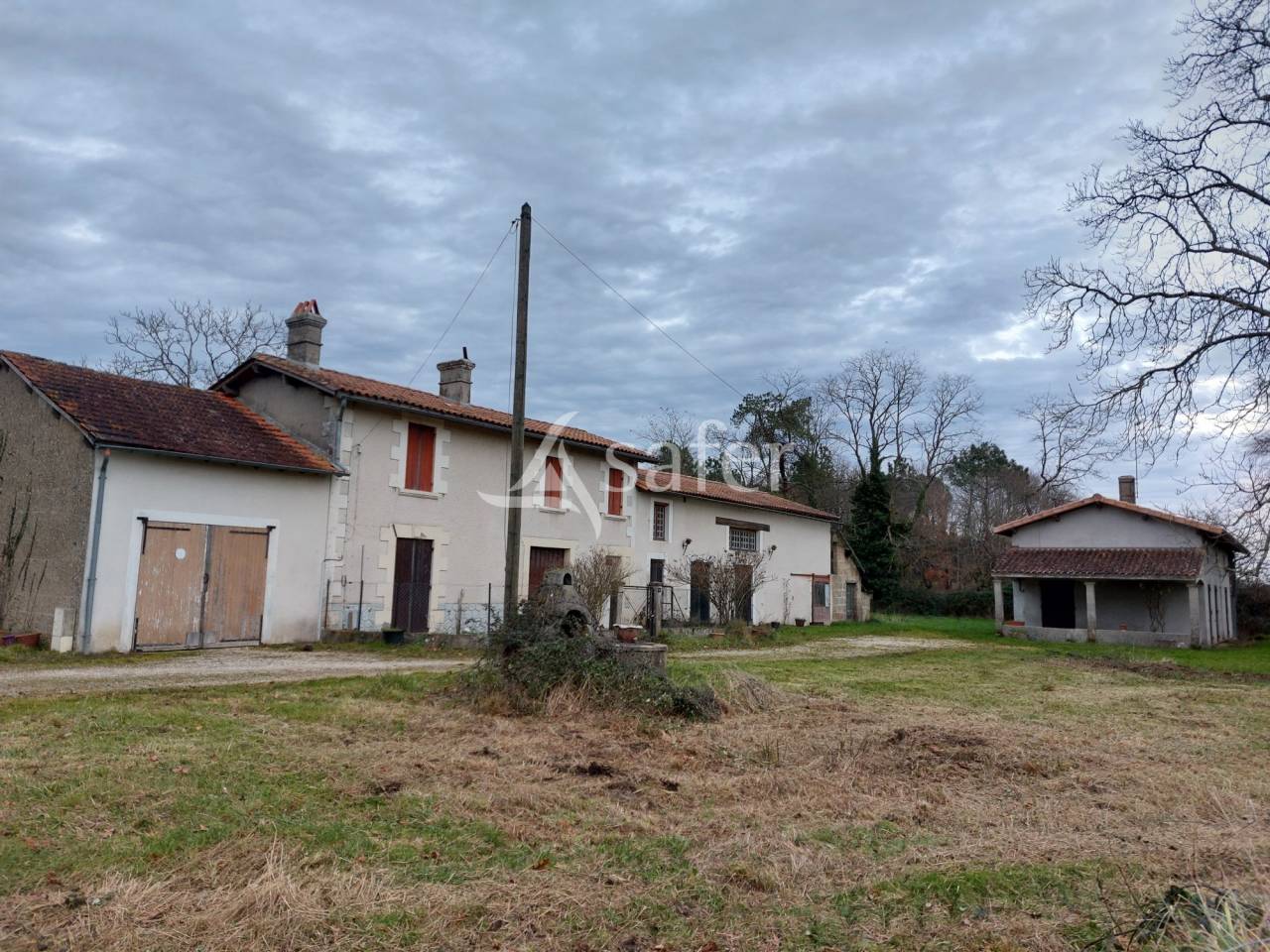 Sheep farm  Dordogne