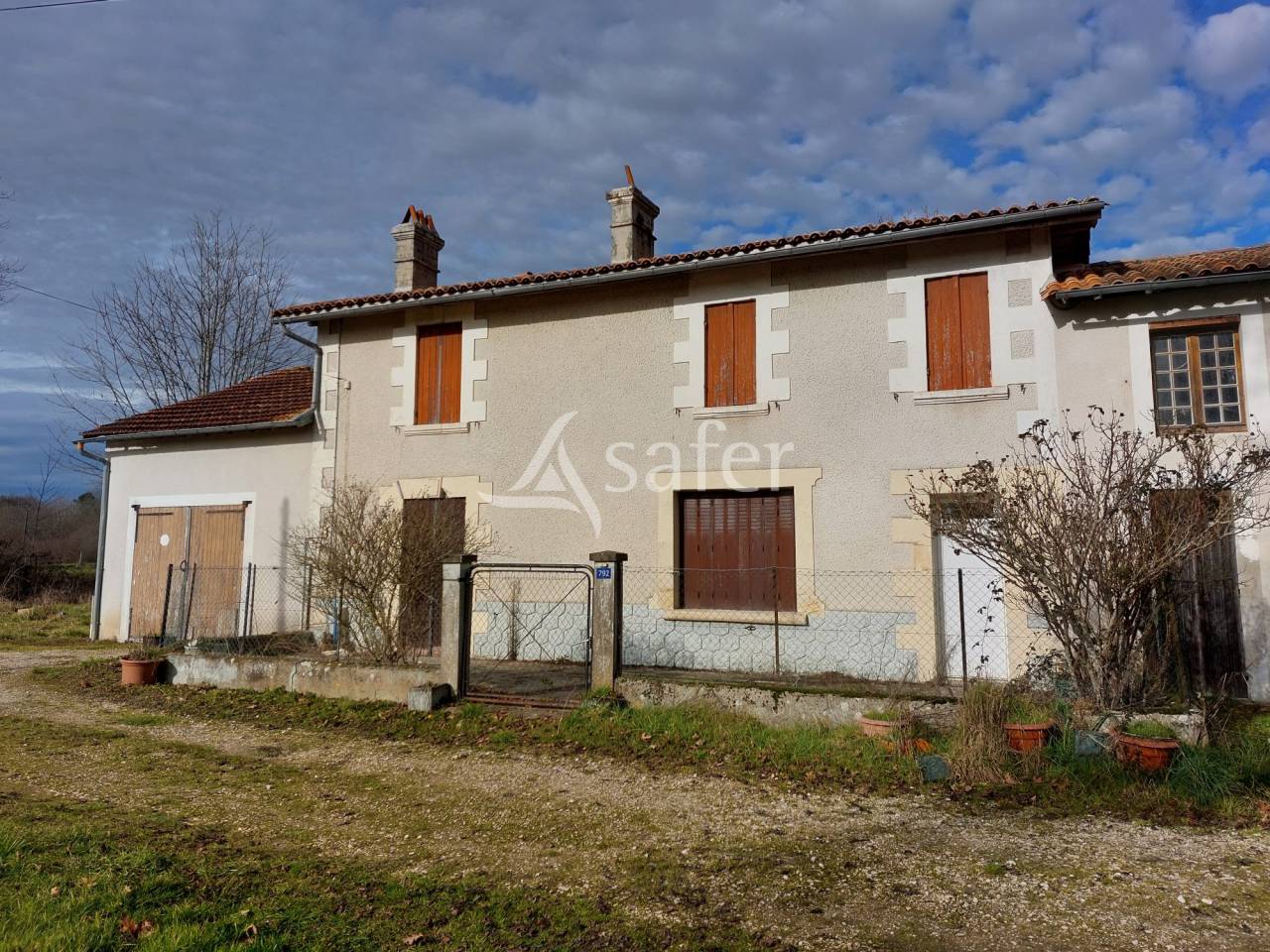 Sheep farm  Dordogne
