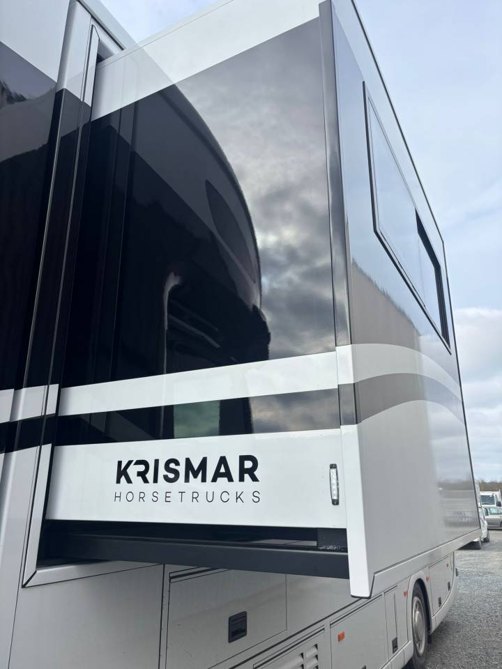 Horsebox NON-HGV Krismar Classicspace 2640 gamme pro 2025 New
