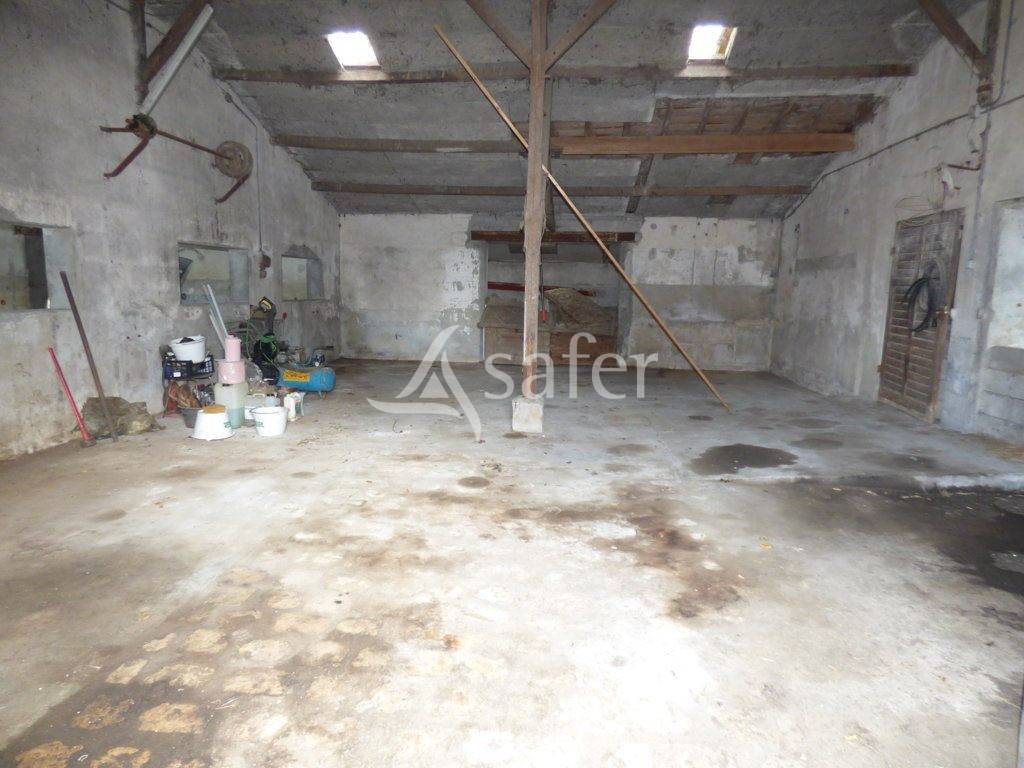 Other agricultural property  Charente-Maritime