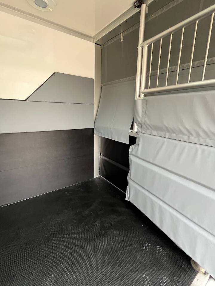 Horsebox HGV Autre marque NISSAN 0 New