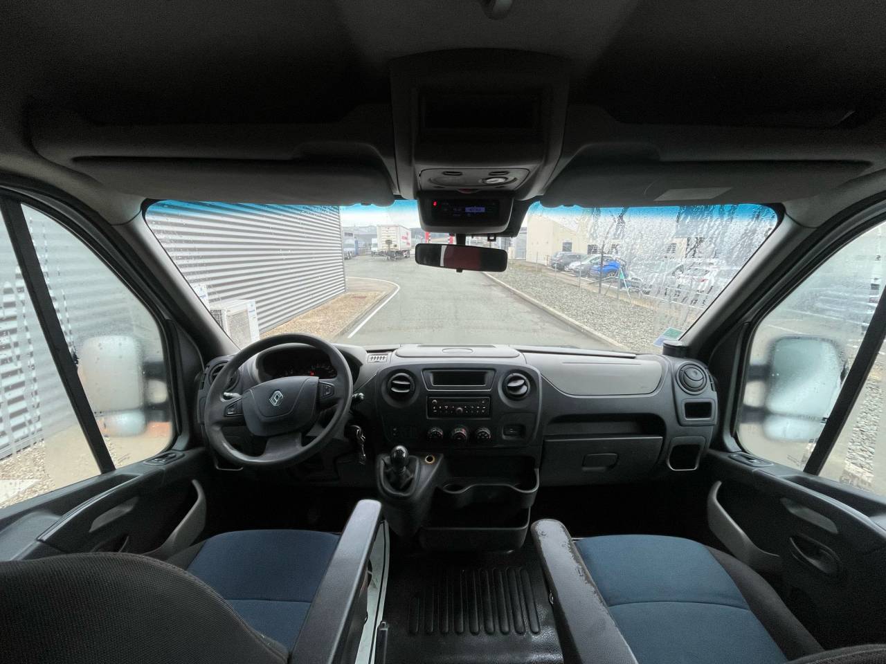 Horsebox HGV Theault PROTEO 5 PLACES 2011 Used