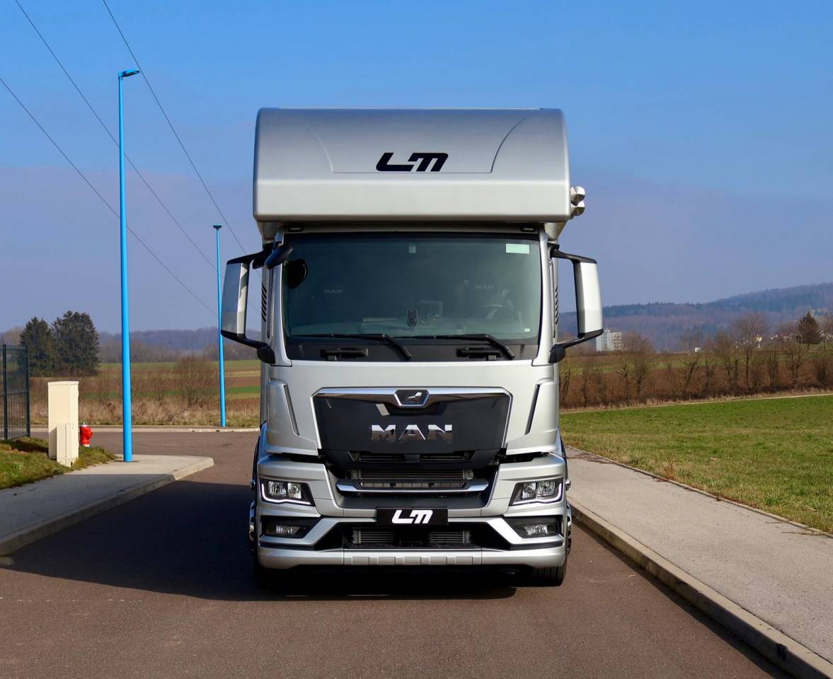 Horsebox NON-HGV - Other brand - MAN TGS 26.430 PAILLARD 8 CHEVAUX POP OUT 2025 New