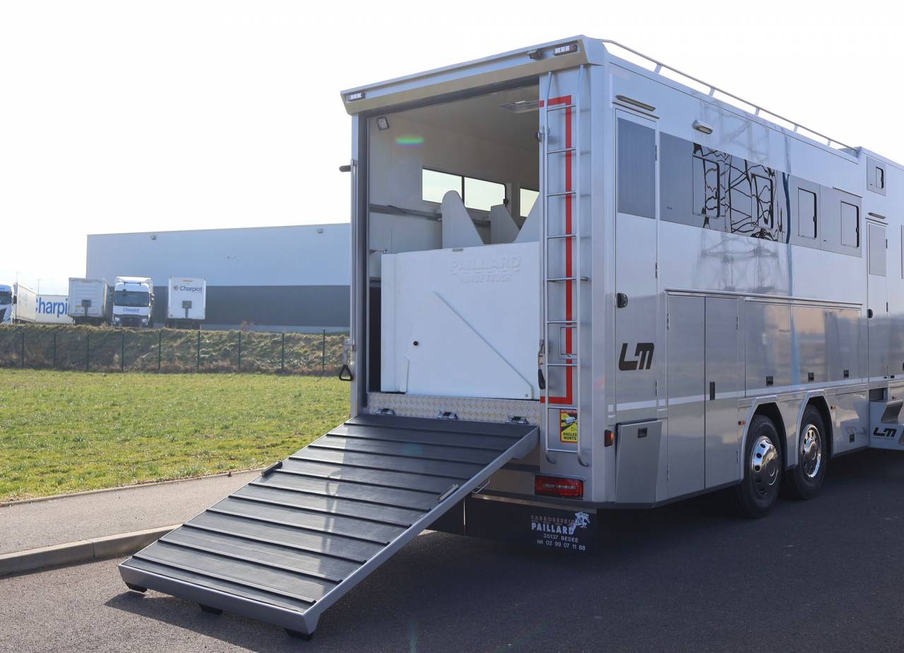 Horsebox NON-HGV - Other brand - MAN TGS 26.430 PAILLARD 8 CHEVAUX POP OUT 2025 New