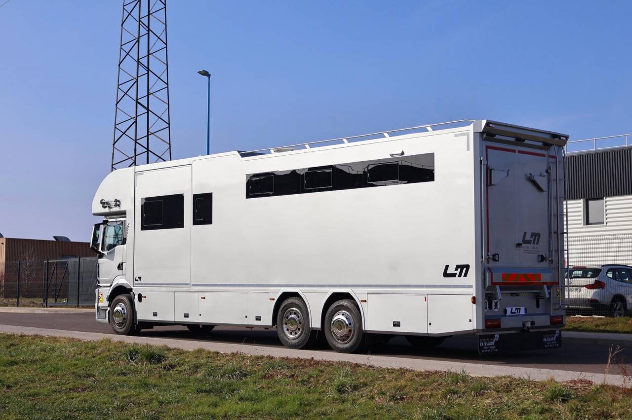 Horsebox NON-HGV - Other brand - MAN TGS 26.430 PAILLARD 8 CHEVAUX POP OUT 2025 New