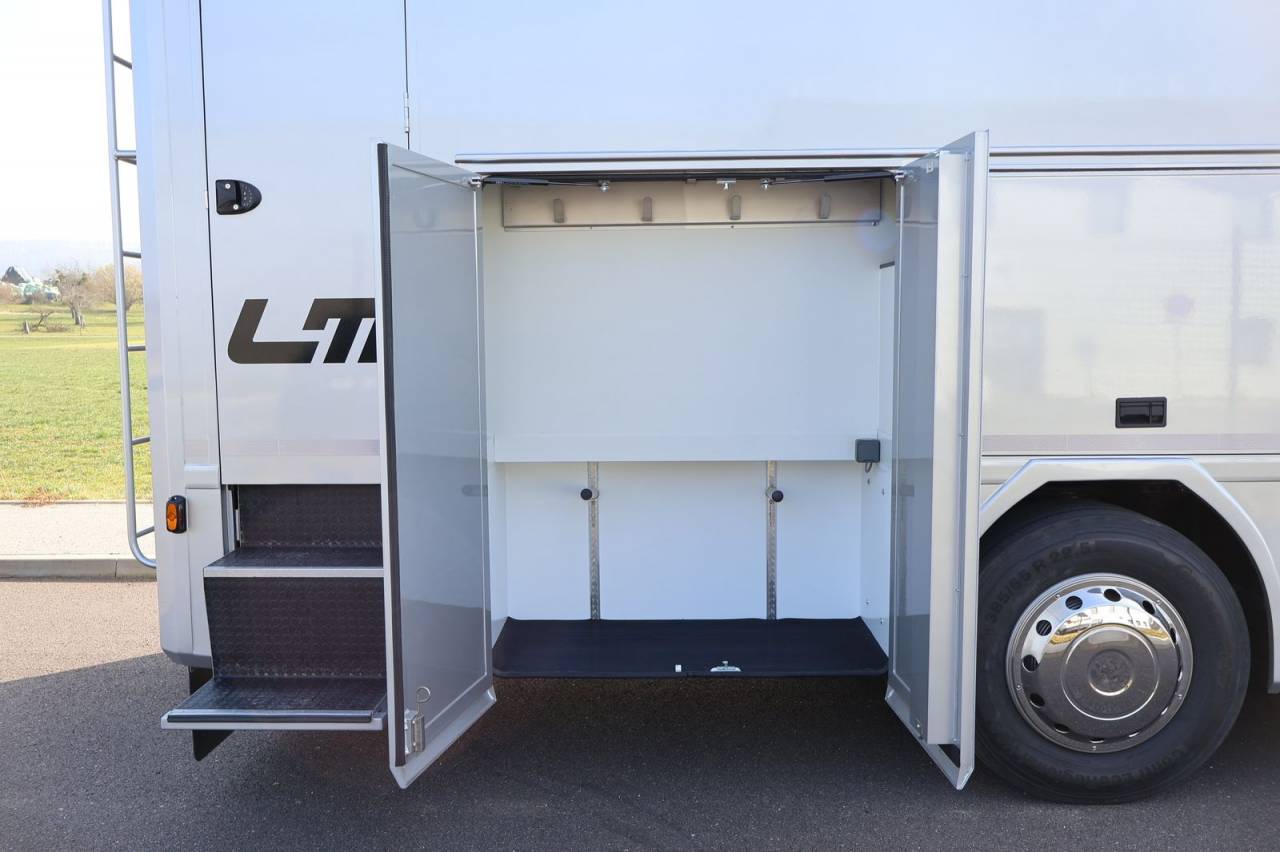 Horsebox NON-HGV - Other brand - MAN TGS 26.430 PAILLARD 8 CHEVAUX POP OUT 2025 New