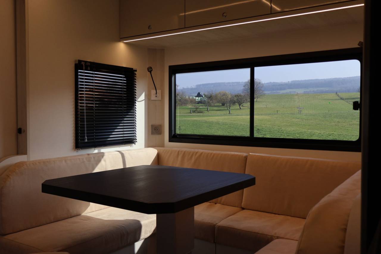 Horsebox NON-HGV - Other brand - MAN TGS 26.430 PAILLARD 8 CHEVAUX POP OUT 2025 New