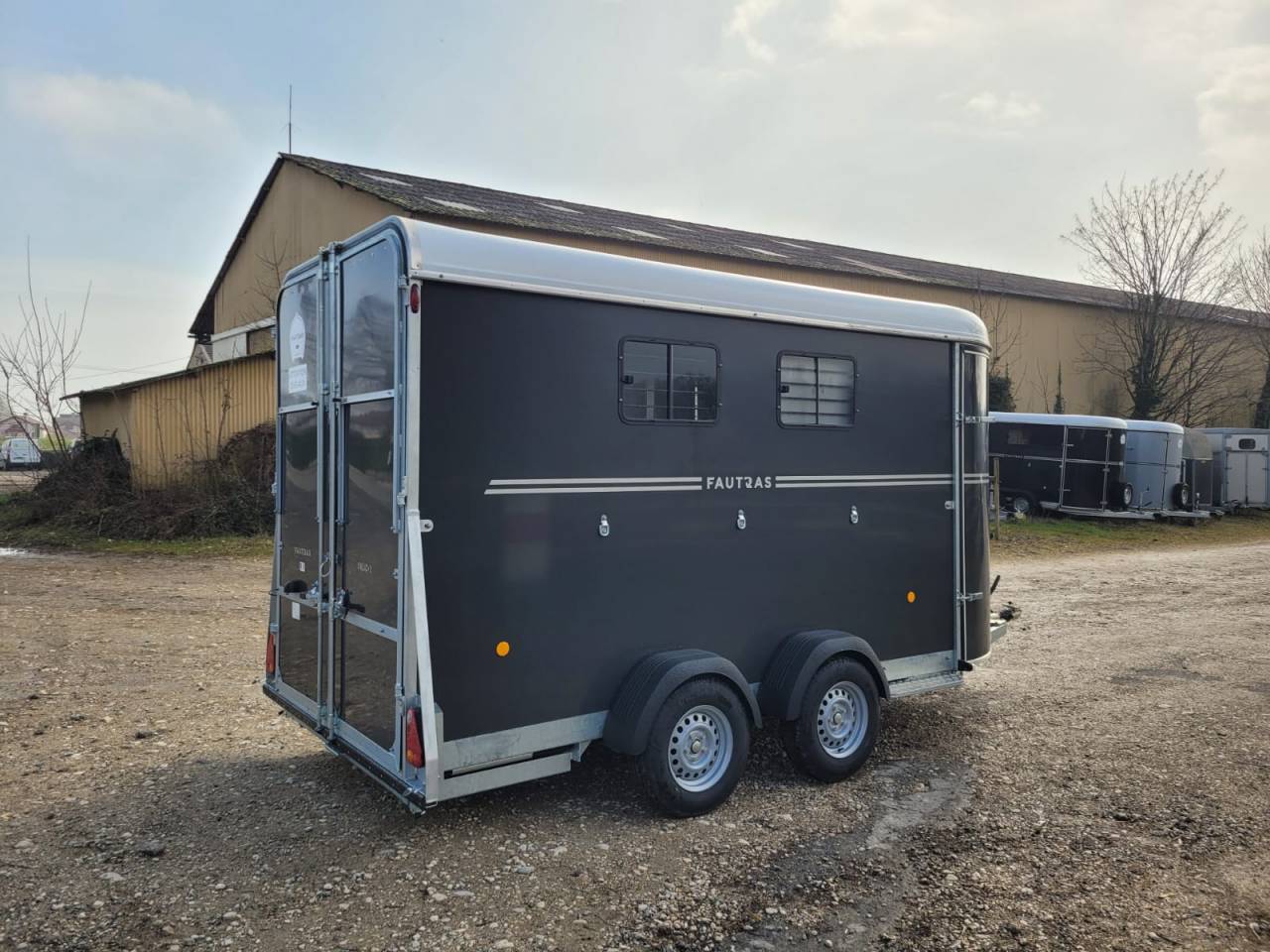 Horse trailer Fautras oblic +3 3 Stalls 2025 New